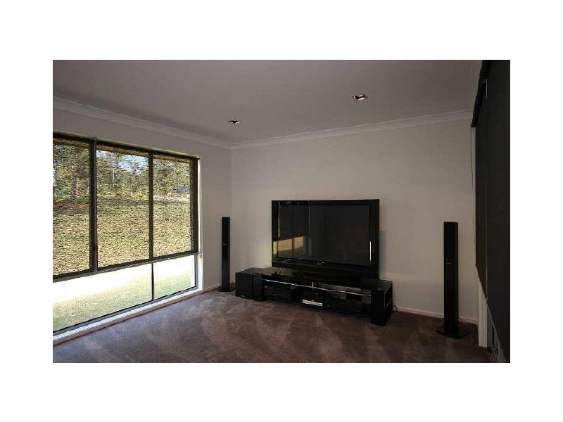 2 Marsh Bird Drive, New Beith QLD 4124