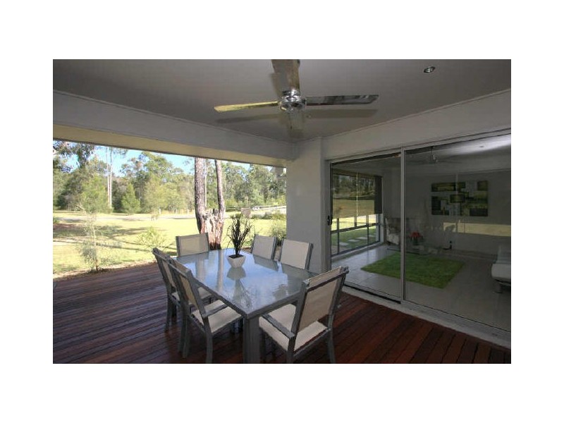 2 Marsh Bird Drive, New Beith QLD 4124