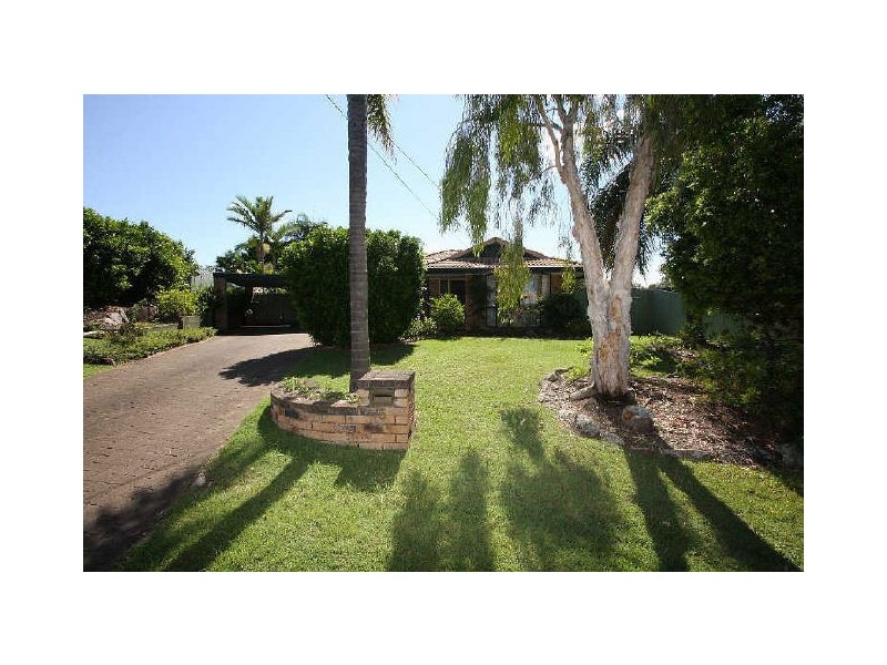 5 Cydonia Court, Regents Park QLD 4118