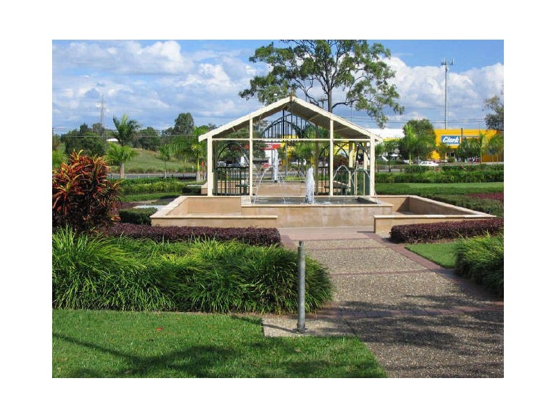 2 Frangipani Place, Regents Park QLD 4118