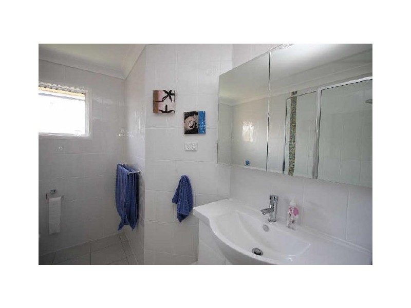 24 Royena Court, Crestmead QLD 4132