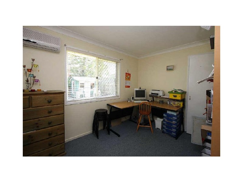 24 Royena Court, Crestmead QLD 4132