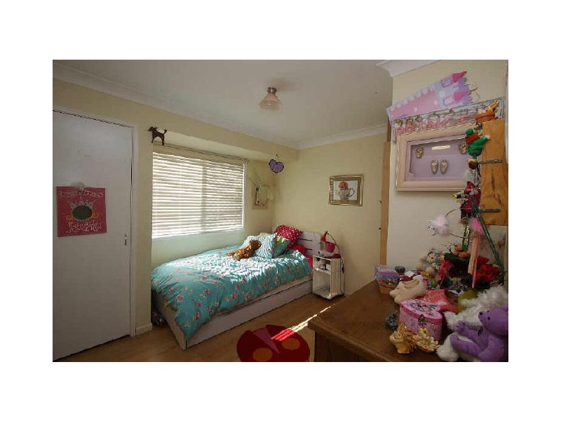 24 Royena Court, Crestmead QLD 4132