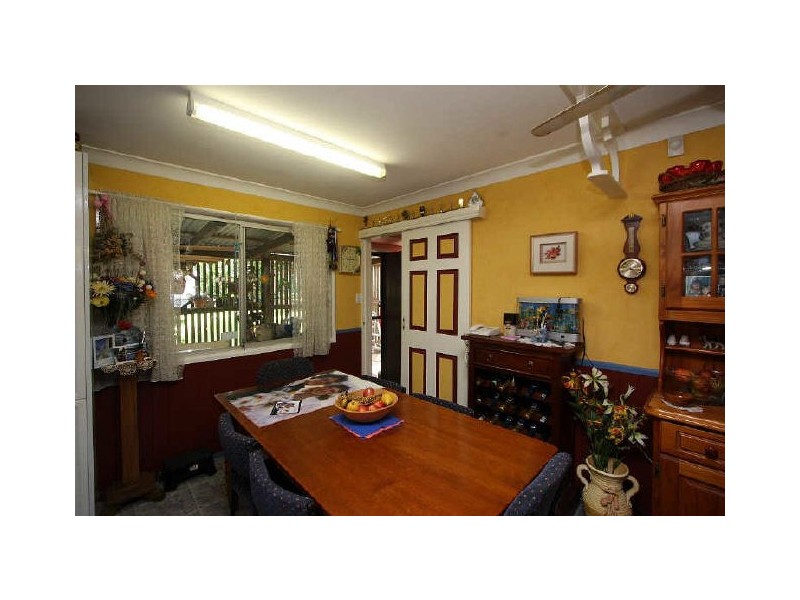 80 Waratah Drive, Crestmead QLD 4132