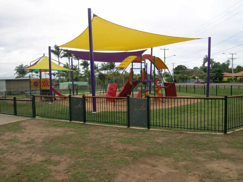 5 Primula Drive, Regents Park QLD 4118