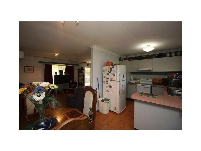 68 Augusta Street, Crestmead QLD 4132