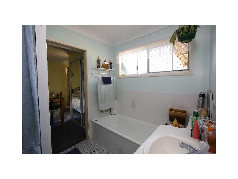 68 Augusta Street, Crestmead QLD 4132