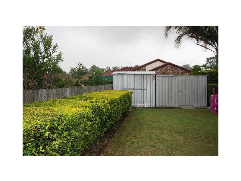 18 Sonorous Close, Regents Park QLD 4118