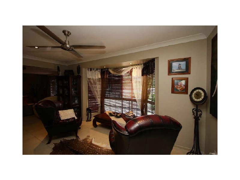 5 Cardwell Close, Munruben QLD 4125