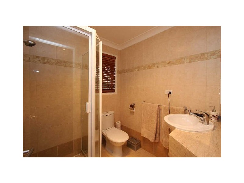 5 Cardwell Close, Munruben QLD 4125