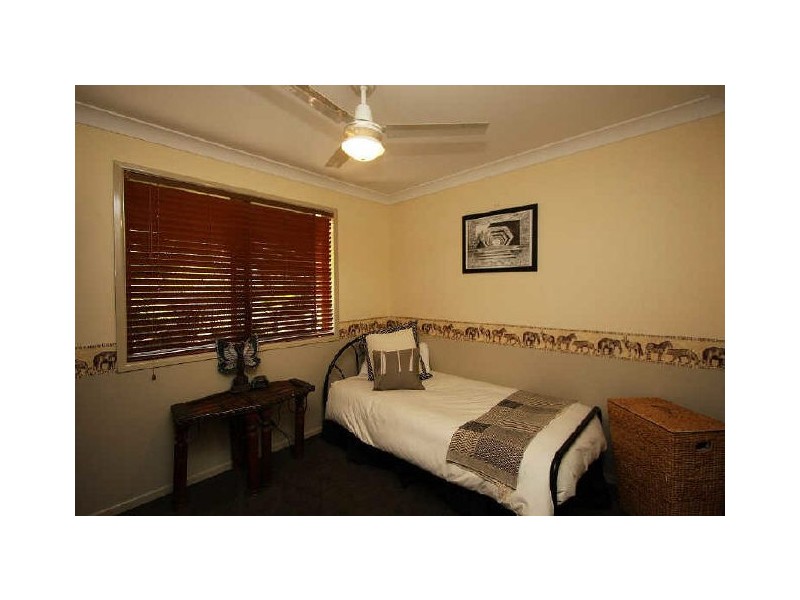 5 Cardwell Close, Munruben QLD 4125