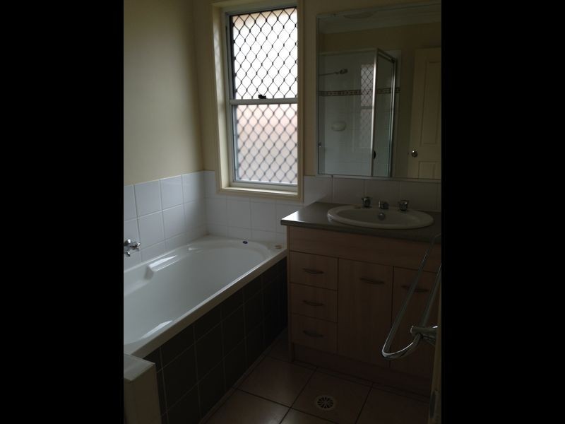 22 Khoo Place, Calamvale QLD 4116