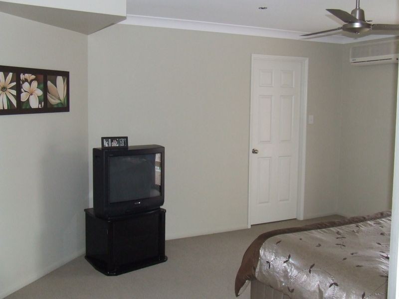 26 Michigan Place, Parkinson QLD 4115