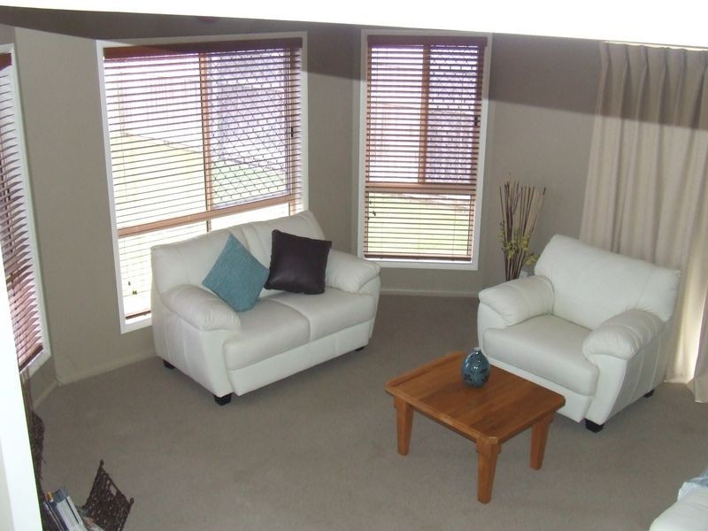 26 Michigan Place, Parkinson QLD 4115