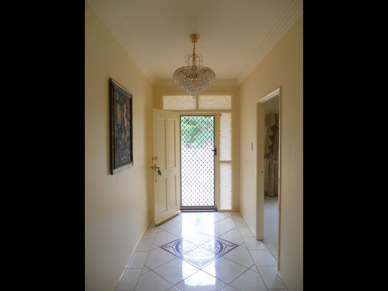 18 Ebony Place, Stretton QLD 4116