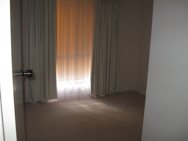 2 Awoonga Street, Marsden QLD 4132