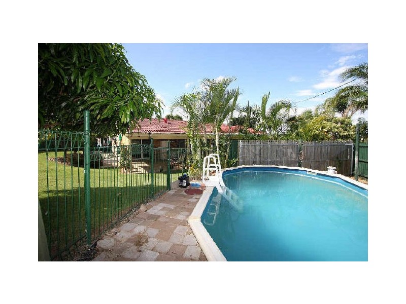 13 Greygum Court, Regents Park QLD 4118