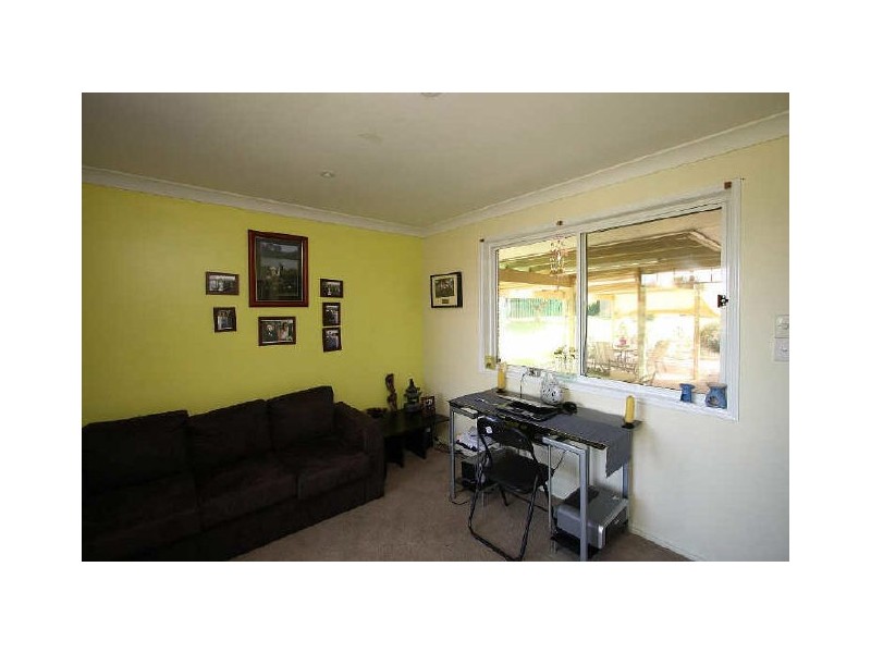 13 Greygum Court, Regents Park QLD 4118
