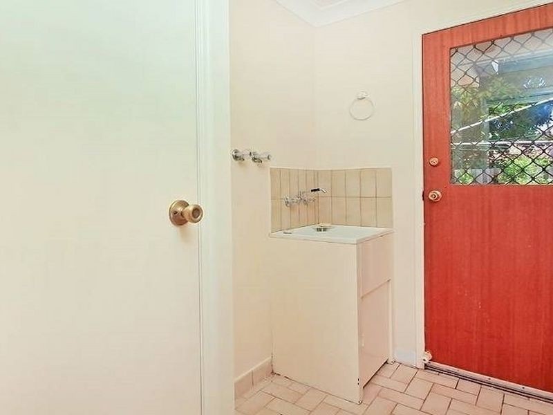24 Penfold Street, Hillcrest QLD 4118