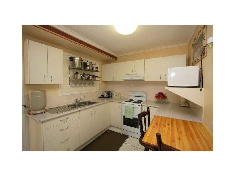 34 Strathallen Drive, Boronia Heights QLD 4124