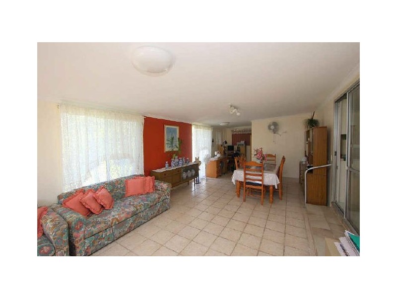 34 Strathallen Drive, Boronia Heights QLD 4124