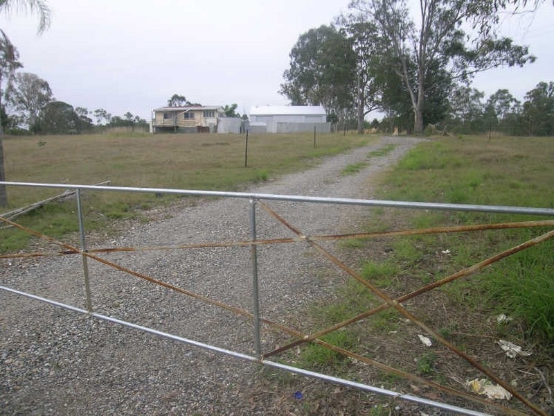 806-818 Greenbank Road, North Maclean QLD 4280