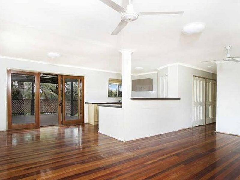 33 Woodview Street, Browns Plains QLD 4118