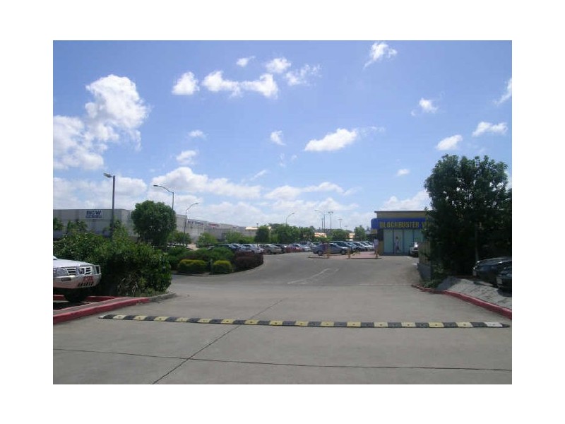 1/93 Grand Plaza Drive, Browns Plains QLD 4118