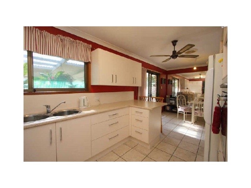 8 Macauley Drive, Boronia Heights QLD 4124