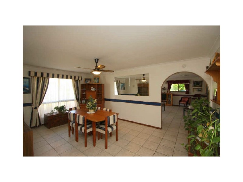 8 Macauley Drive, Boronia Heights QLD 4124