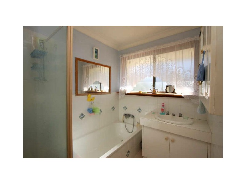 8 Macauley Drive, Boronia Heights QLD 4124