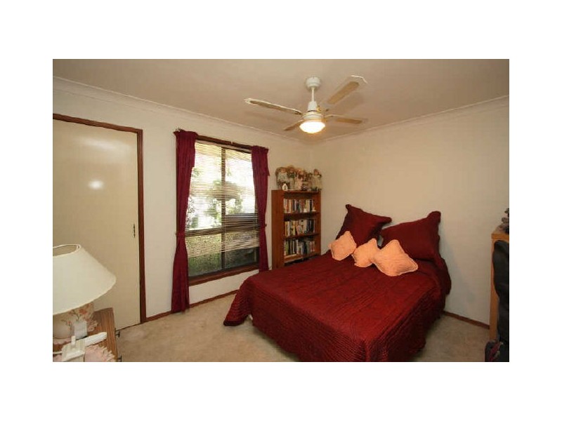 8 Macauley Drive, Boronia Heights QLD 4124