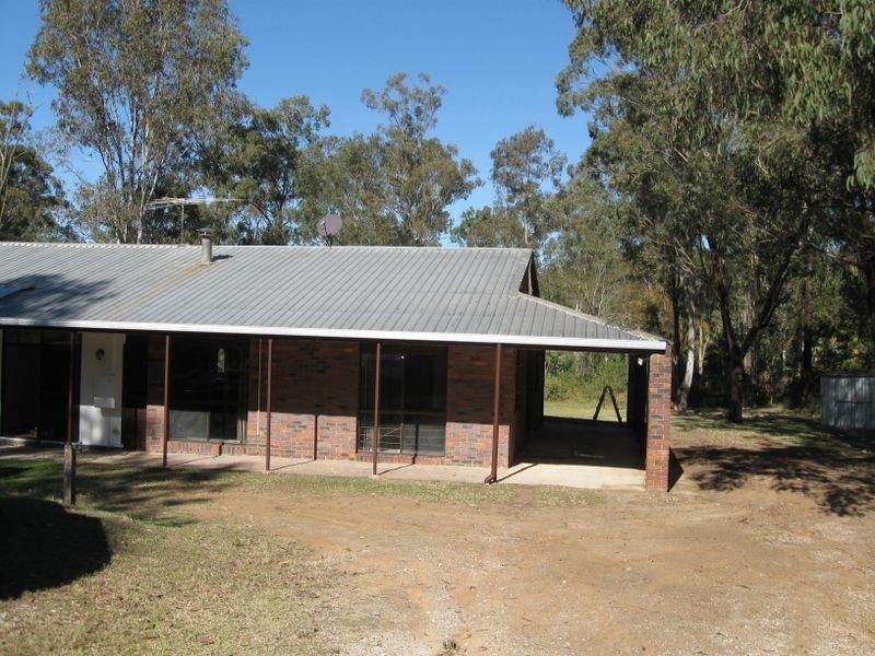 590 Middle Road, Greenbank QLD 4124