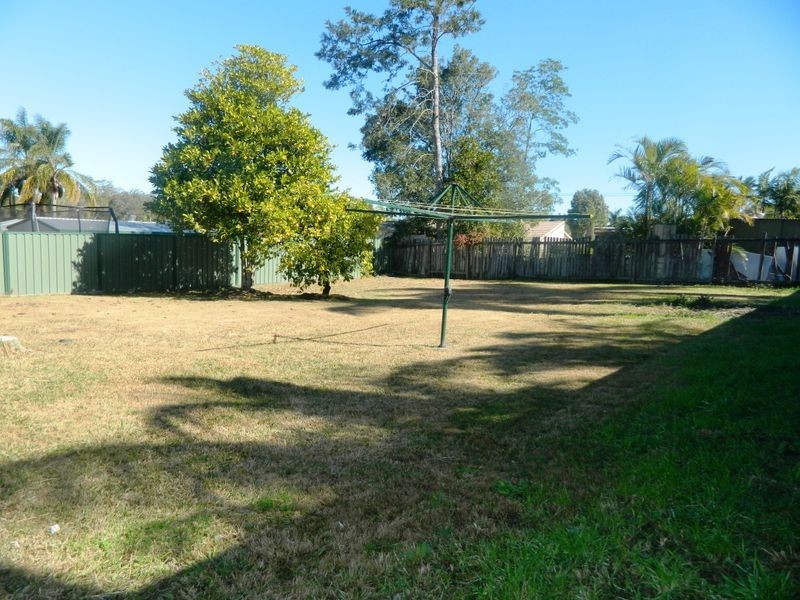 9 Meranti Street, Crestmead QLD 4132