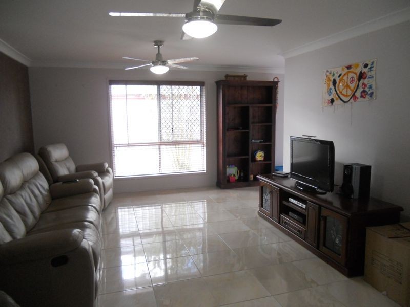 11 Owens Street, Boronia Heights QLD 4124