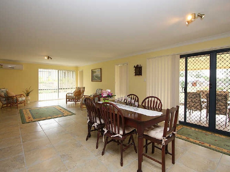 72 Laurina Drive, New Beith QLD 4124