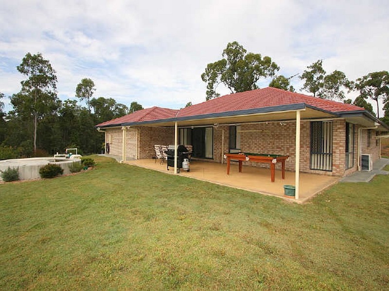 72 Laurina Drive, New Beith QLD 4124