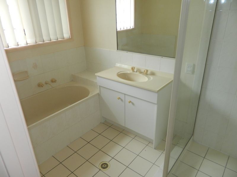 17 Riverleigh Place, Loganholme QLD 4129