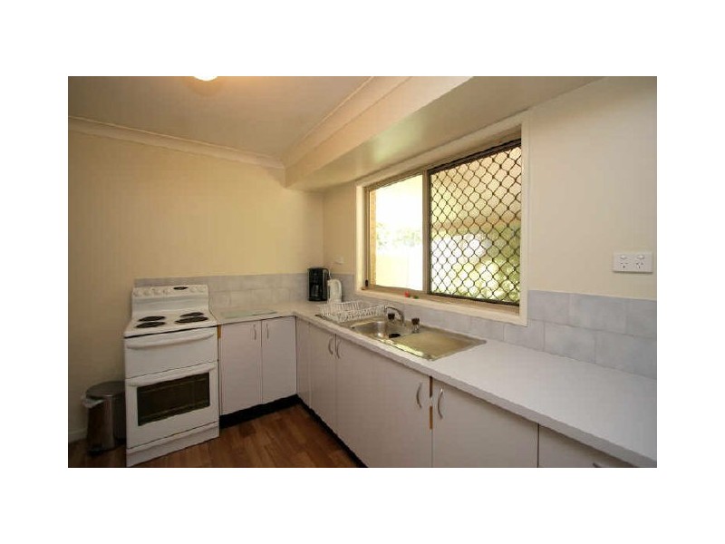 9 Ponderosa Street, Hillcrest QLD 4118