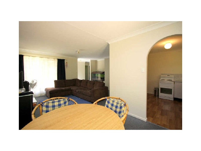 9 Ponderosa Street, Hillcrest QLD 4118