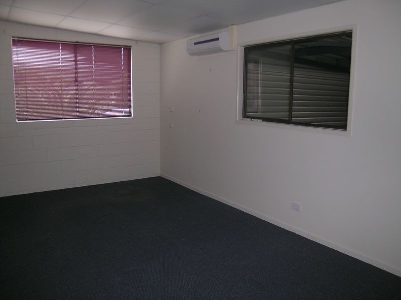 22-24 Magnesium Drive, Crestmead QLD 4132