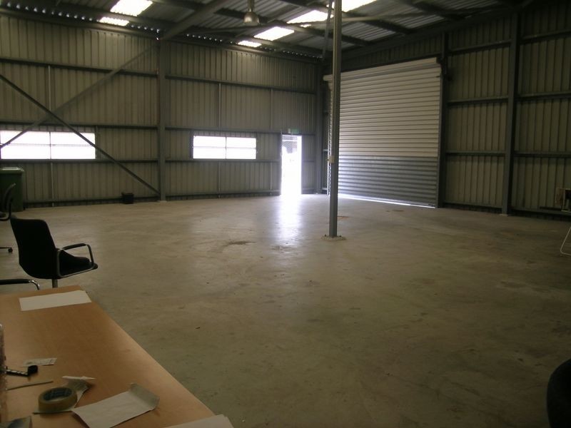 22-24 Magnesium Drive, Crestmead QLD 4132