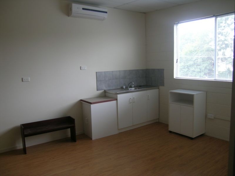 22-24 Magnesium Drive, Crestmead QLD 4132