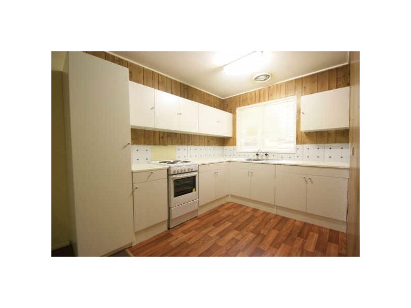 81 Mayes Avenue, Kingston QLD 4114