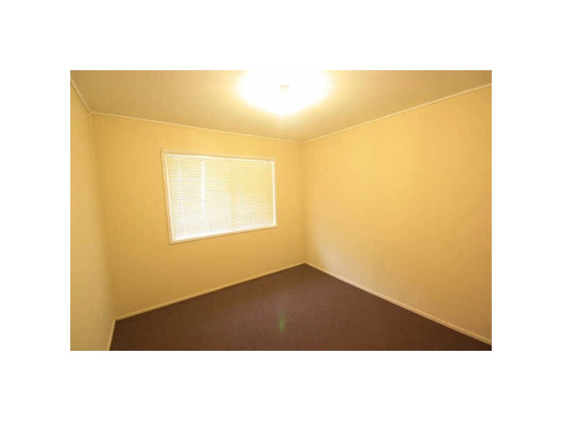 81 Mayes Avenue, Kingston QLD 4114