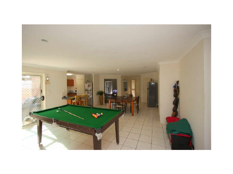 5 Mitchum Way, Crestmead QLD 4132