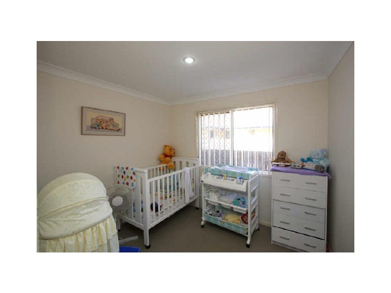 5 Mitchum Way, Crestmead QLD 4132