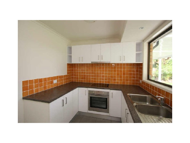 8 Basie Court, Browns Plains QLD 4118