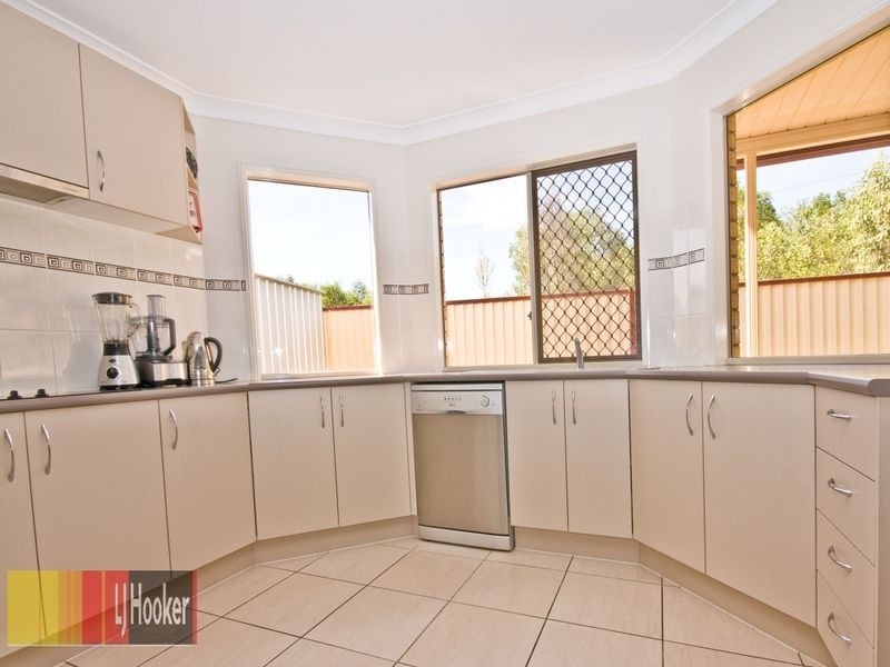 27 Tasman Place, Drewvale QLD 4116