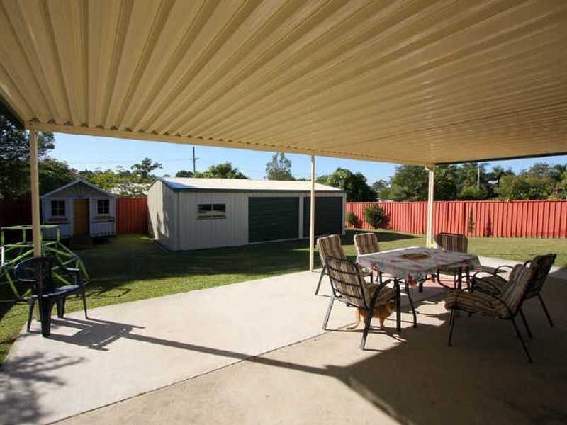 11 Bursaria Street, Crestmead QLD 4132